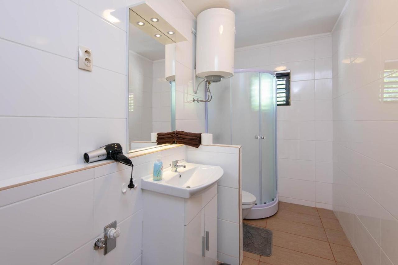 Apartments Ljiljana Оребич Экстерьер фото