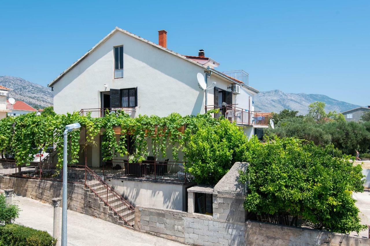 Apartments Ljiljana Оребич Экстерьер фото