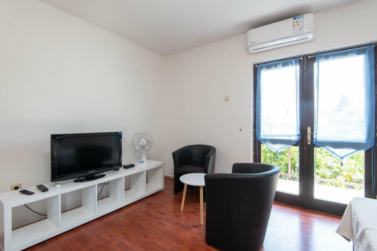 Apartments Ljiljana Оребич Экстерьер фото