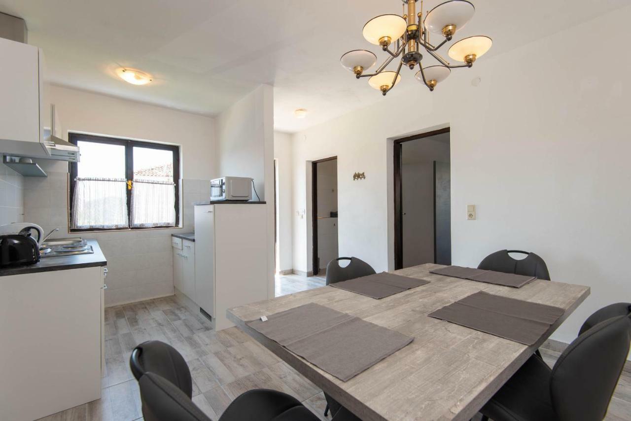 Apartments Ljiljana Оребич Экстерьер фото